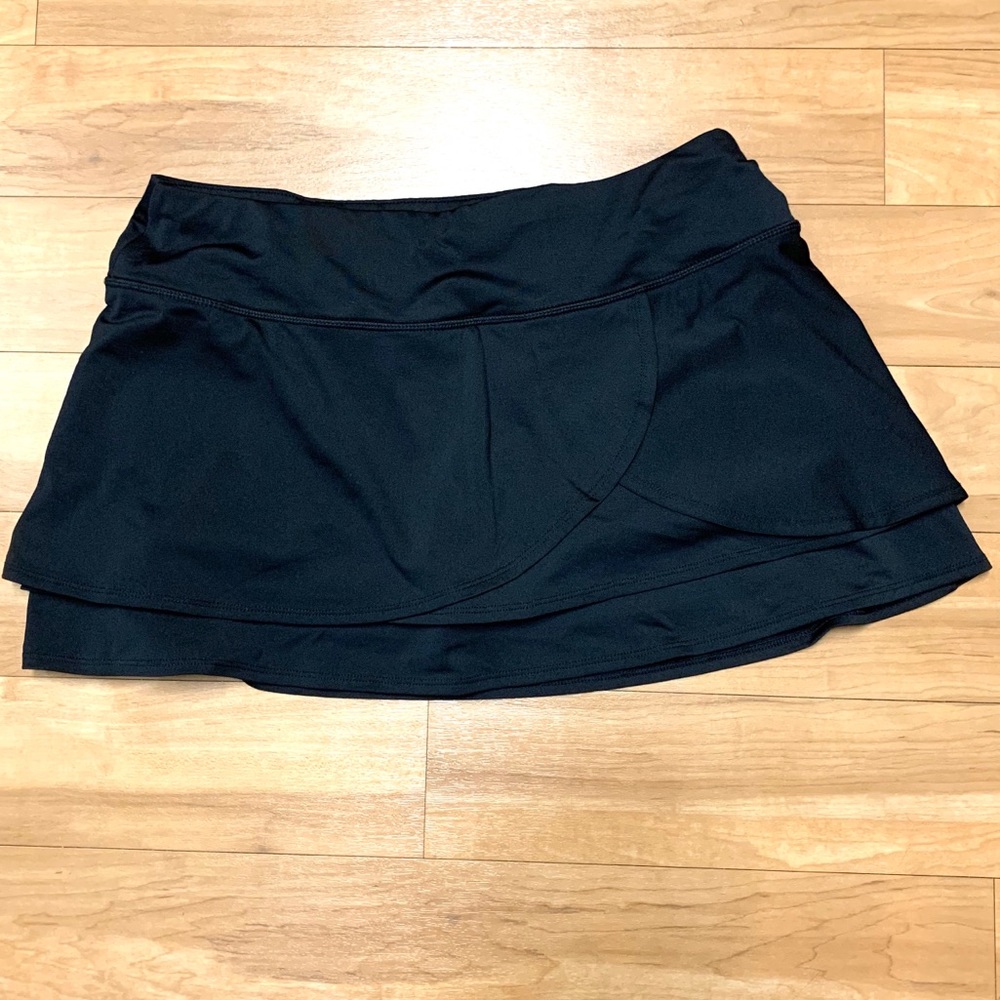 Athleta Skorts